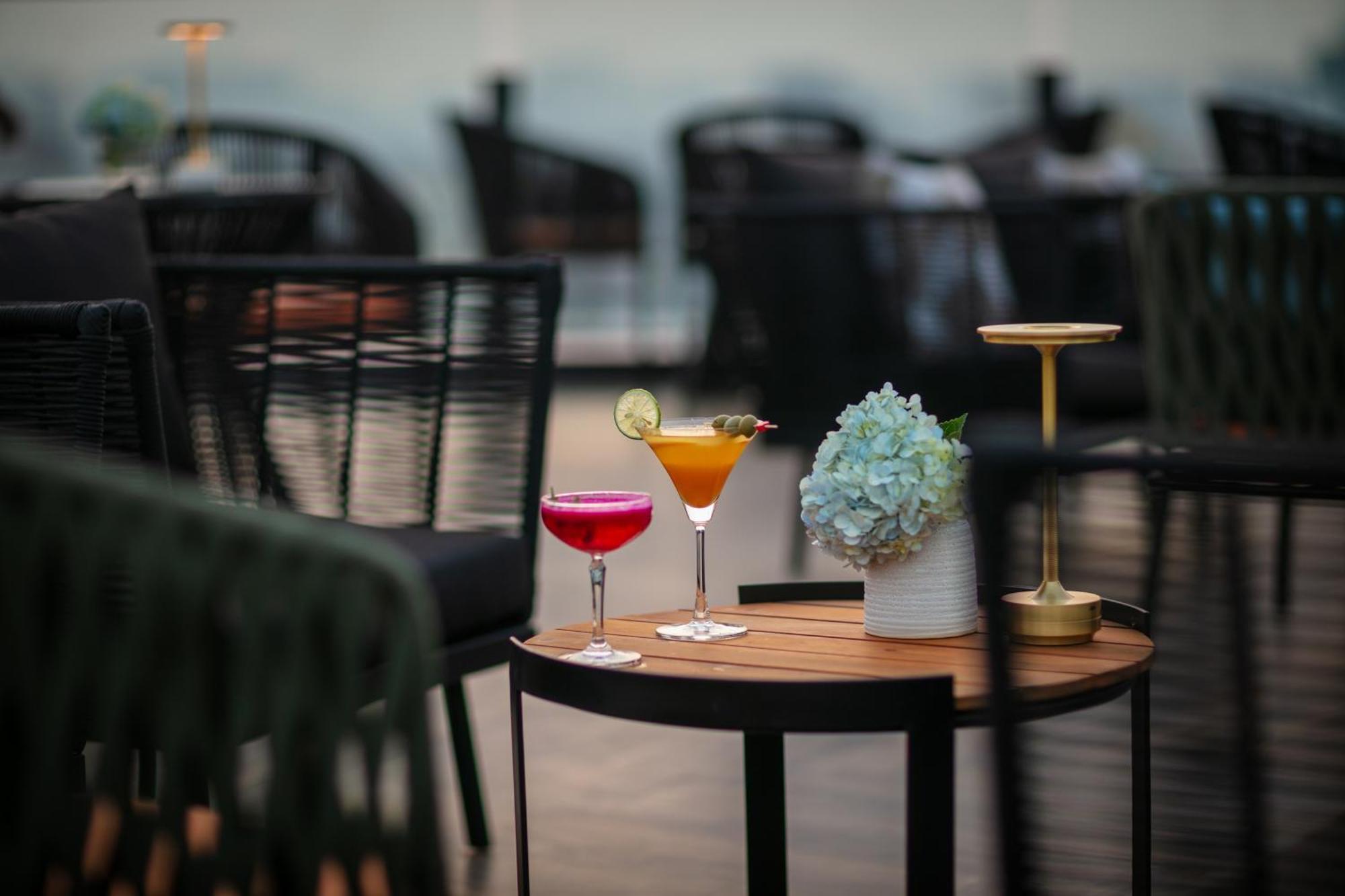 May De Ville Corner Hotel هانوي المظهر الخارجي الصورة