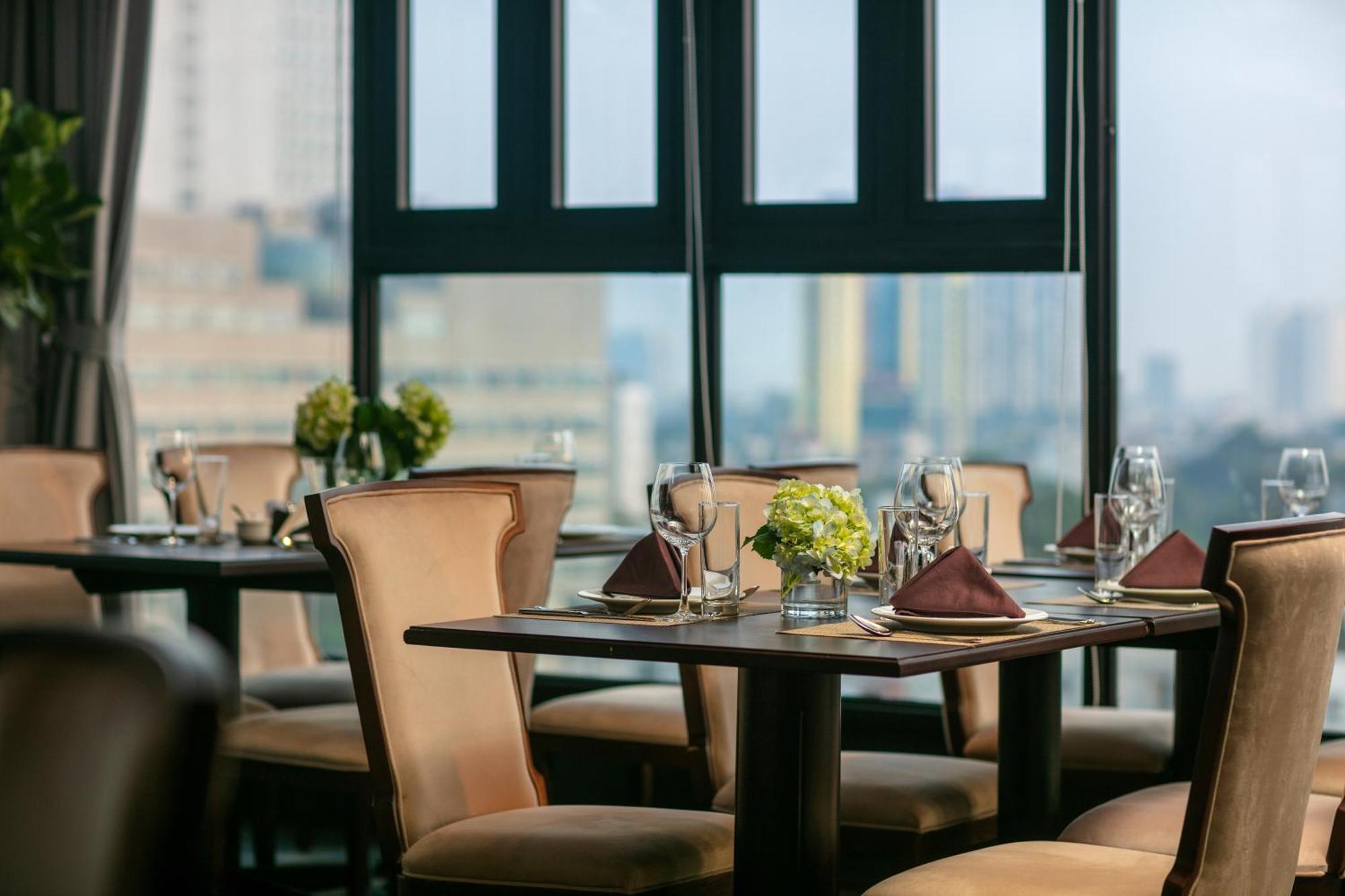 May De Ville Corner Hotel هانوي المظهر الخارجي الصورة