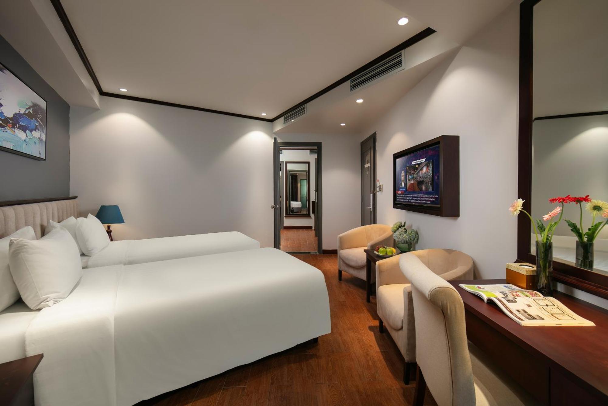 May De Ville Corner Hotel هانوي المظهر الخارجي الصورة