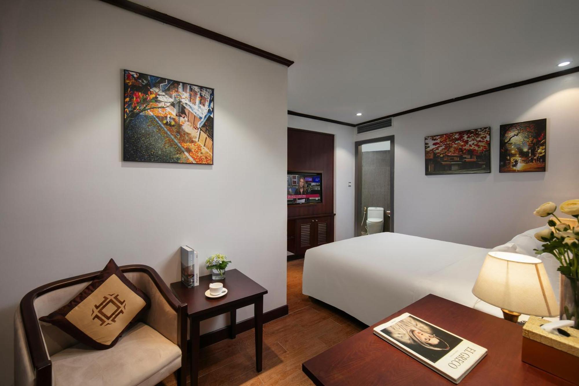 May De Ville Corner Hotel هانوي المظهر الخارجي الصورة