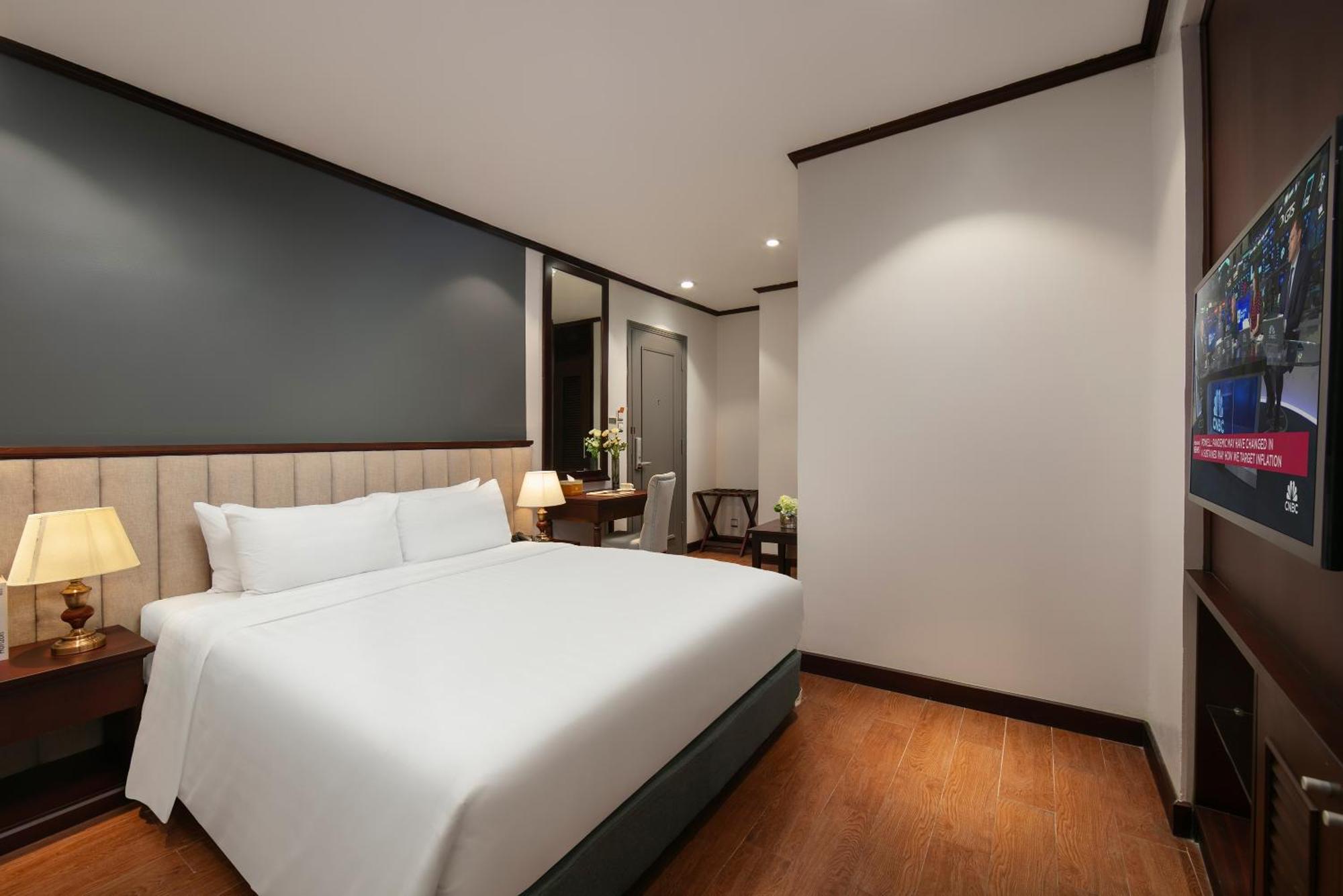May De Ville Corner Hotel هانوي المظهر الخارجي الصورة