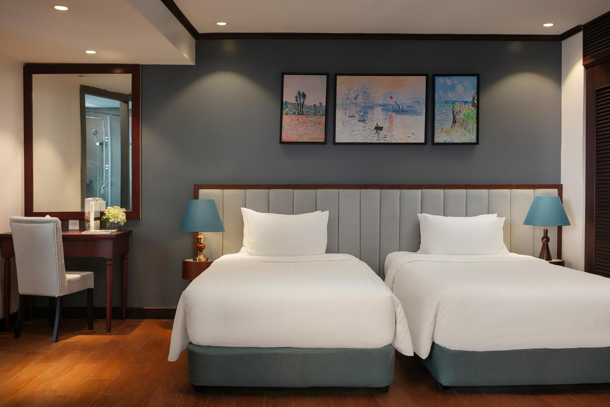 May De Ville Corner Hotel هانوي المظهر الخارجي الصورة